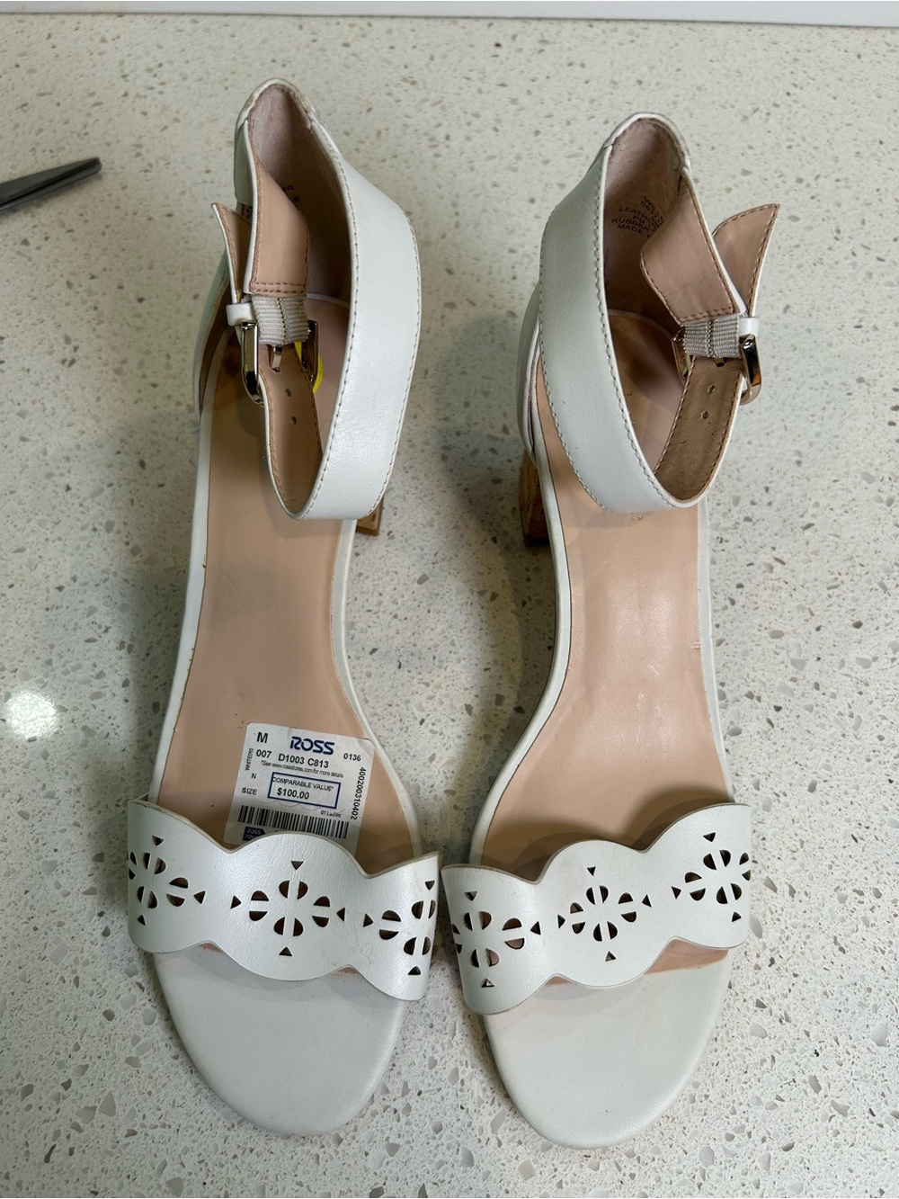 Kate Spade New York White Willow block heel leather sandals 9M NWT